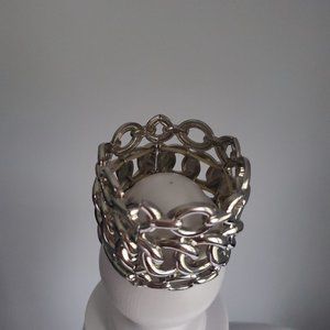 Vintage Bold Glam Fashion Silvertone Linked Chain Design Wide Stretch Bracelet